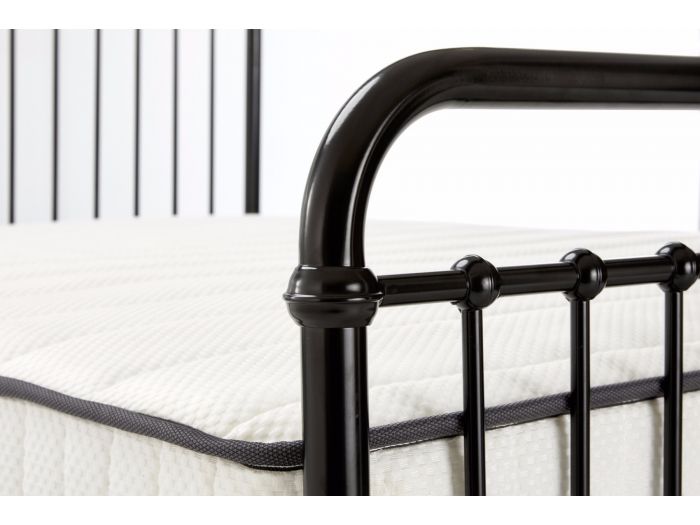 black metal king single bed