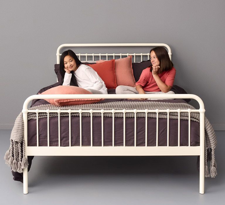 Queen Beds | Now On Sale | Bedtime.